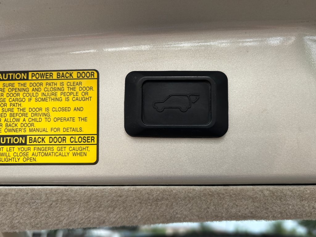 Thumbnail: 2006 Lexus RX - 28