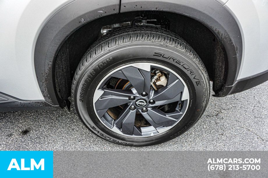 Used 2024 Silver Nissan SV image 17