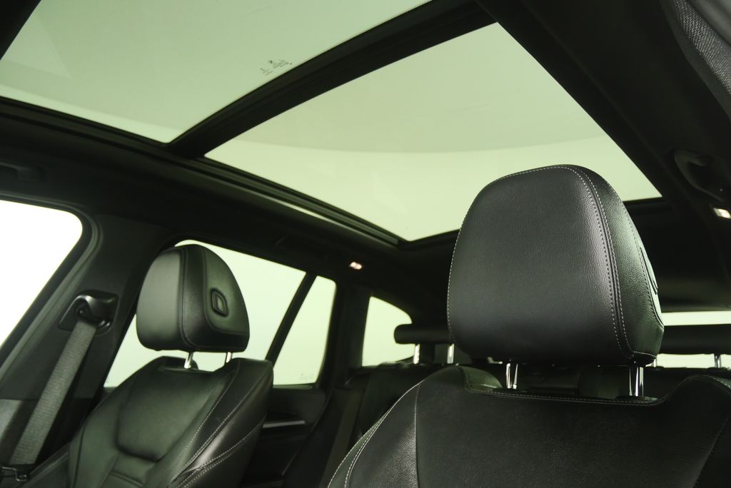 Thumbnail: 2022 BMW X3 - 11