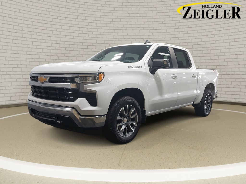 Summit White 2024 Chevrolet Silverado 1500 Pickup Truck Four-Wheel Drive 8-Speed Automatic