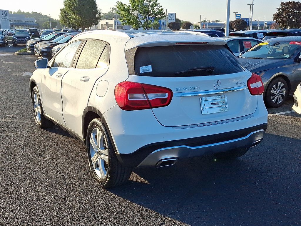 Thumbnail: 2018 Mercedes-Benz GLA - 4
