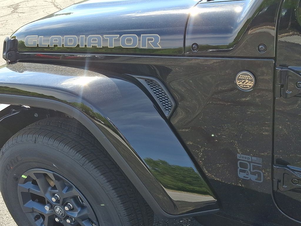 New 2026 Jeep Gladiator Truck