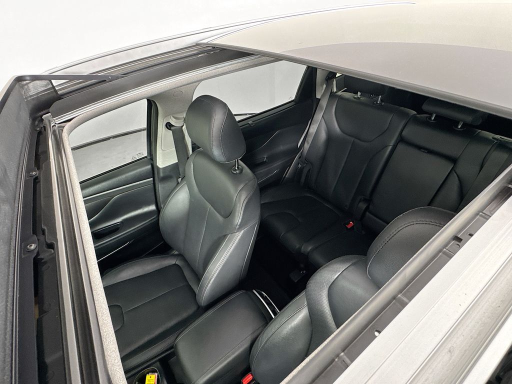 Used Car 2020 Hyundai Santa Fe  Limited For Sale Under $20,000 In Austin, Texas
