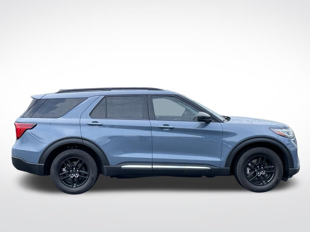 Thumbnail: 2025 Ford Explorer - 7