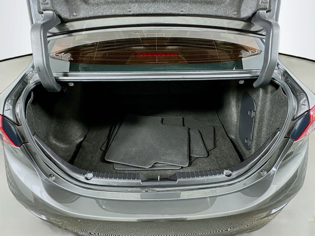 2018 Mazda Mazda3 i Grand Touring 26