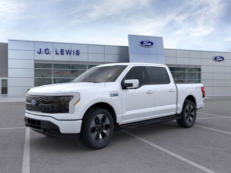 2025 Ford F-150 Lightning Platinum
