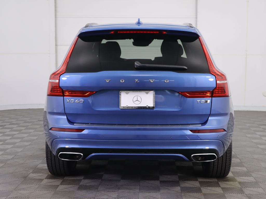 Thumbnail: 2021 Volvo XC60 - 6