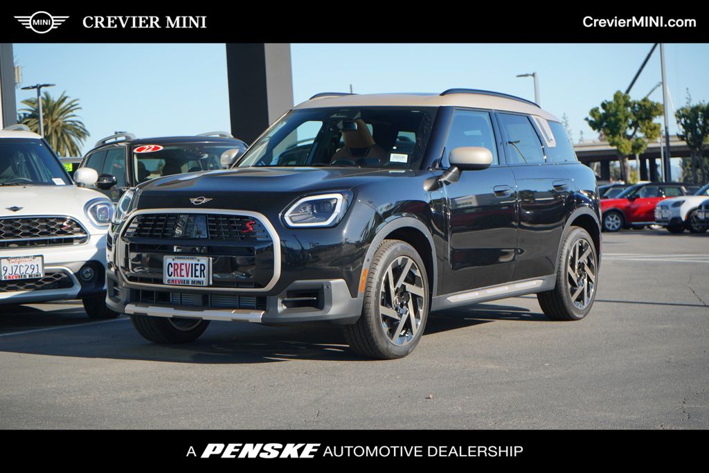 2025 MINI Cooper Countryman Base -
                Santa Ana, CA