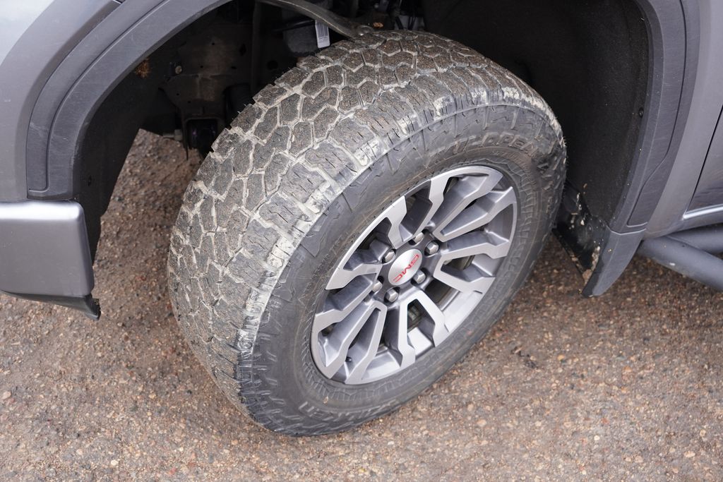 used 2020 GMC Sierra 1500 car, priced at $33,487