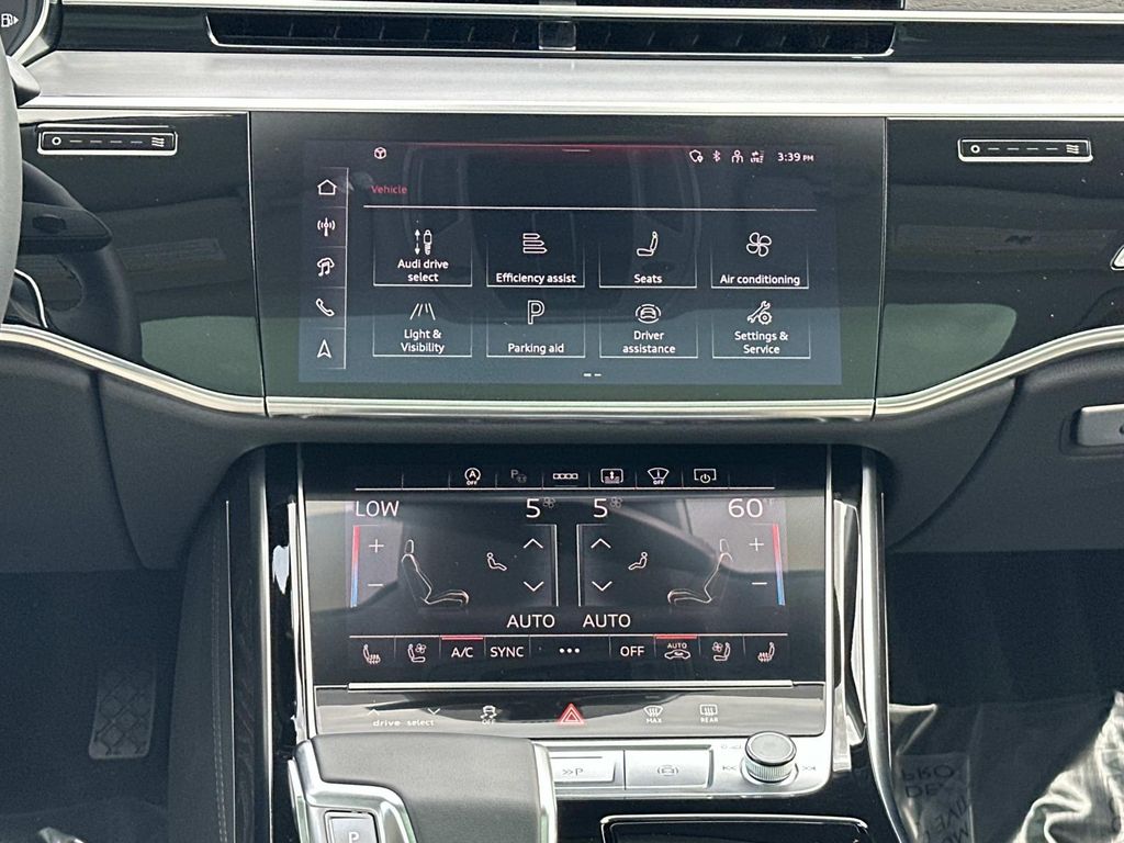 Thumbnail: 2025 Audi A8 - 22