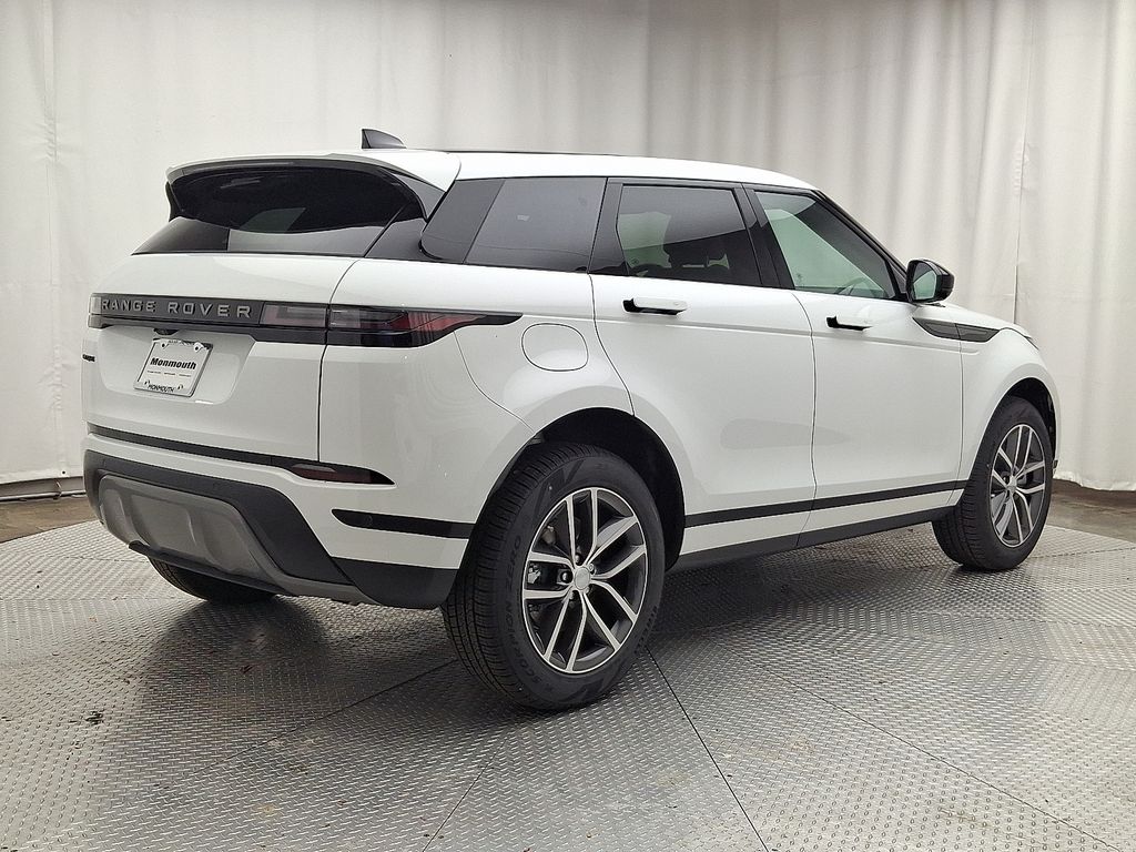 Thumbnail: 2026 Land Rover Range Rover Evoque - 3