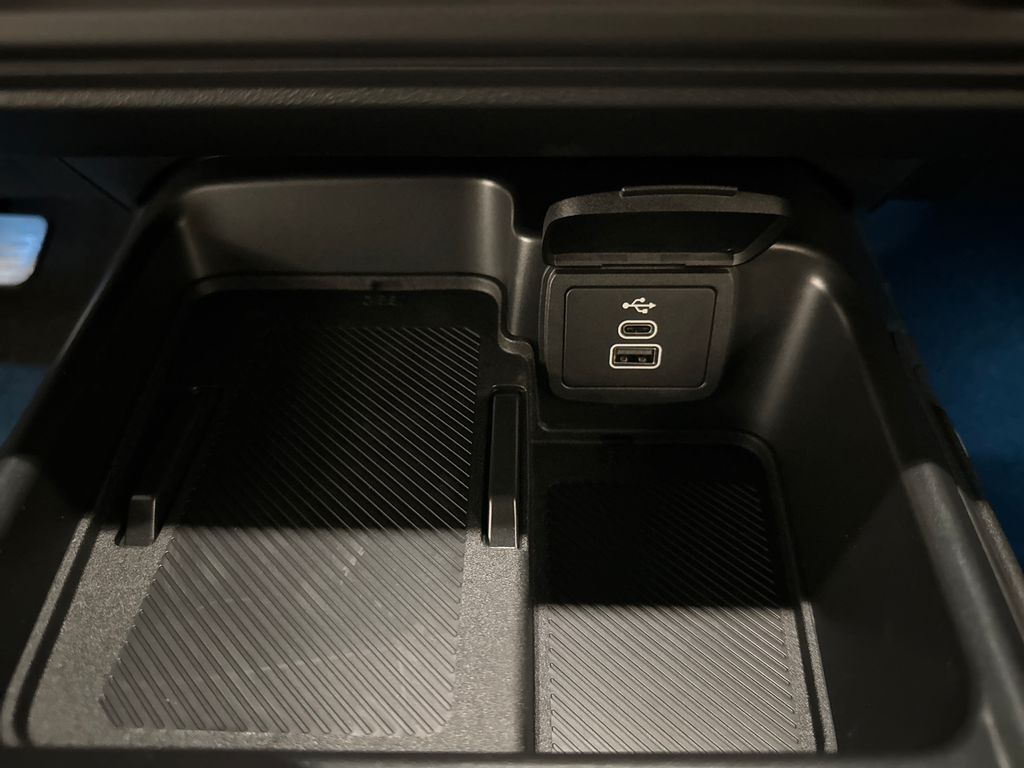 2026 Oxford White Ford Bronco Outer Banks 4X4 SUV