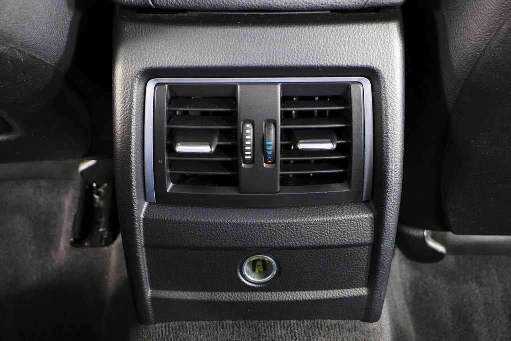 2018 BMW 3 Series 330i 24