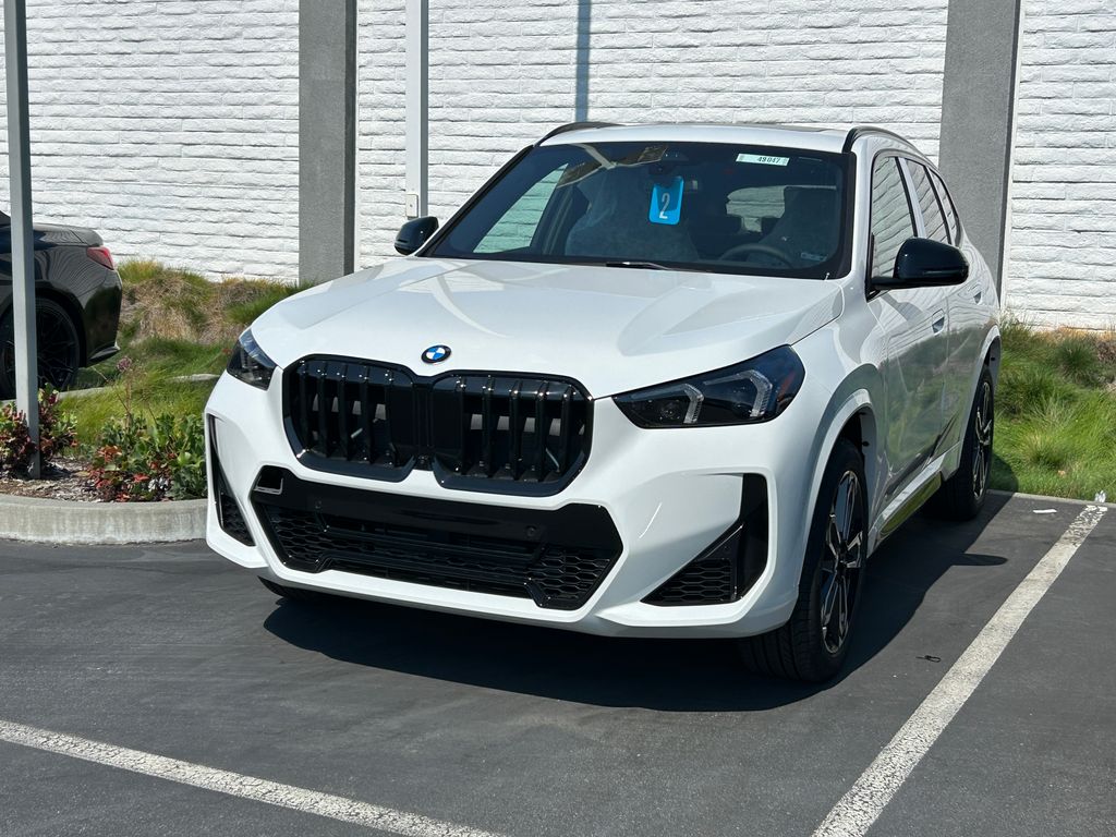 Thumbnail: 2026 BMW X1 - 2
