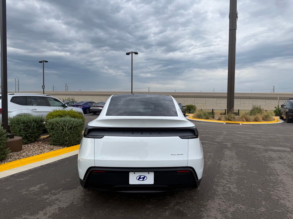 Thumbnail: 2026 Tesla Model Y - 2