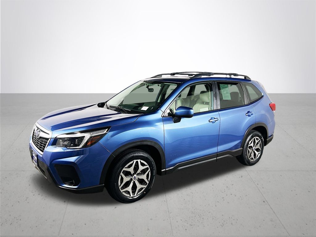 Used 2021 Subaru Forester Premium with VIN JF2SKAFC2MH581990 for sale in Gladstone, OR