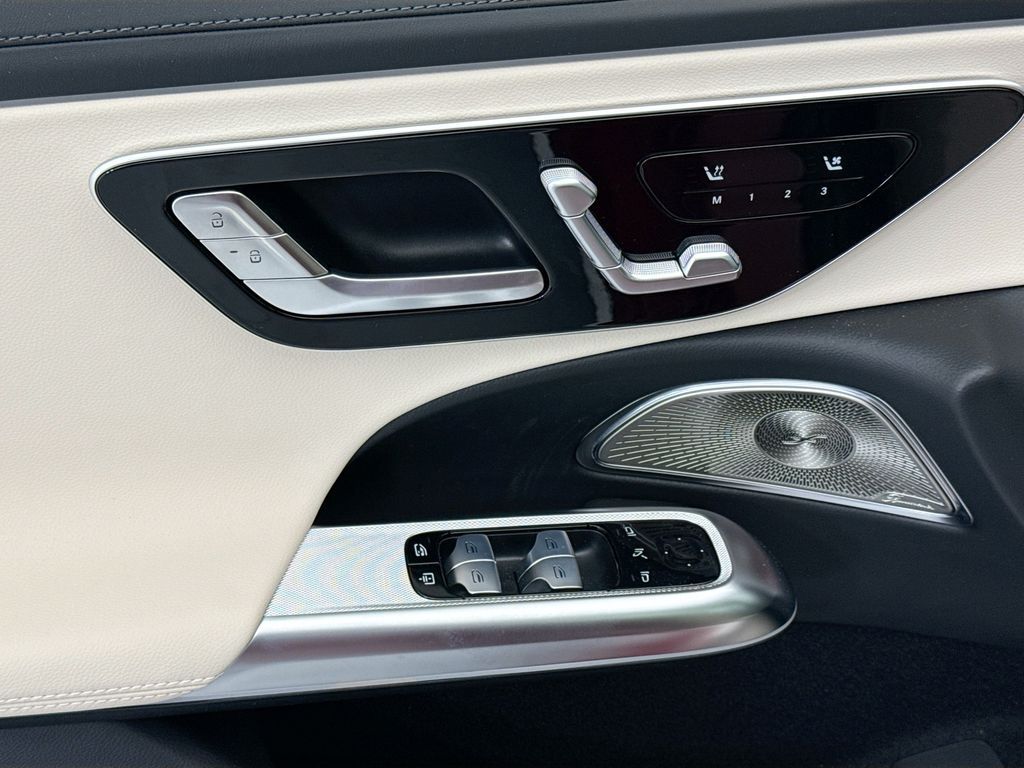 Thumbnail: 2026 Mercedes-Benz E-Class - 23