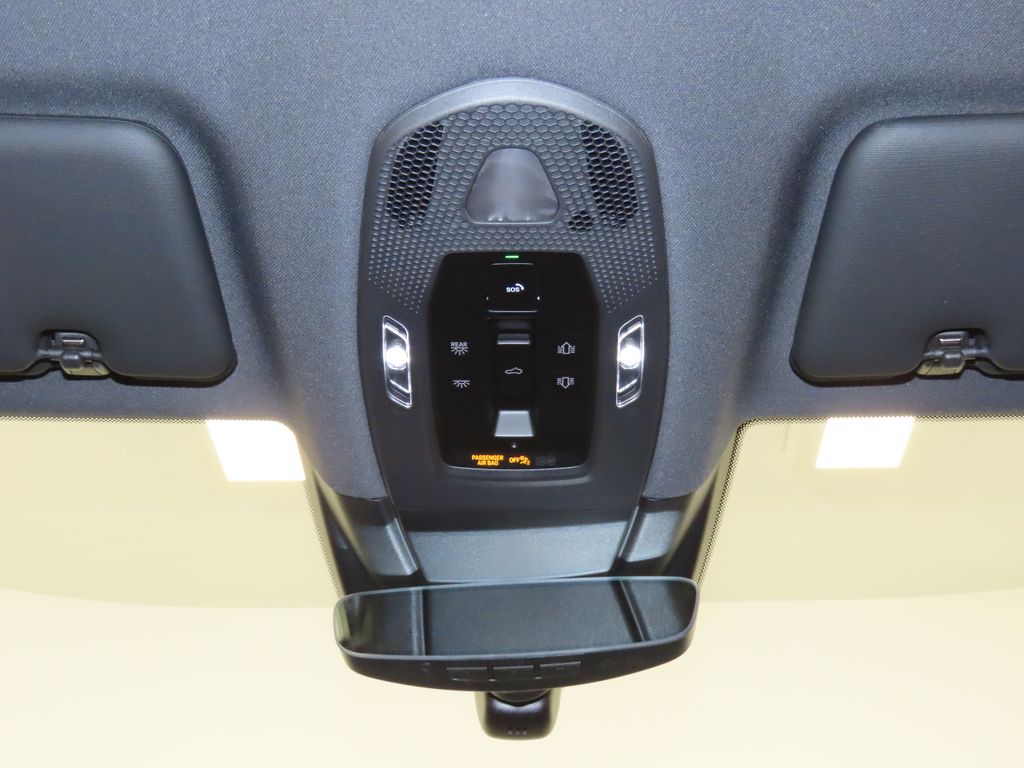 Thumbnail: 2026 Porsche Cayenne - 30