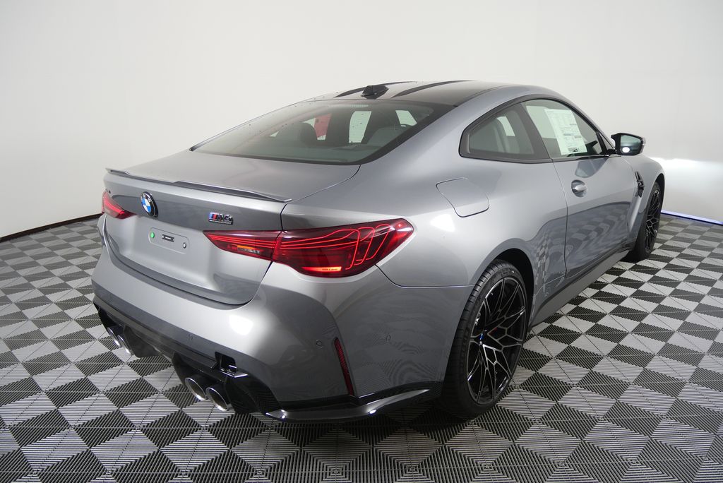 Thumbnail: 2026 BMW M4 - 4