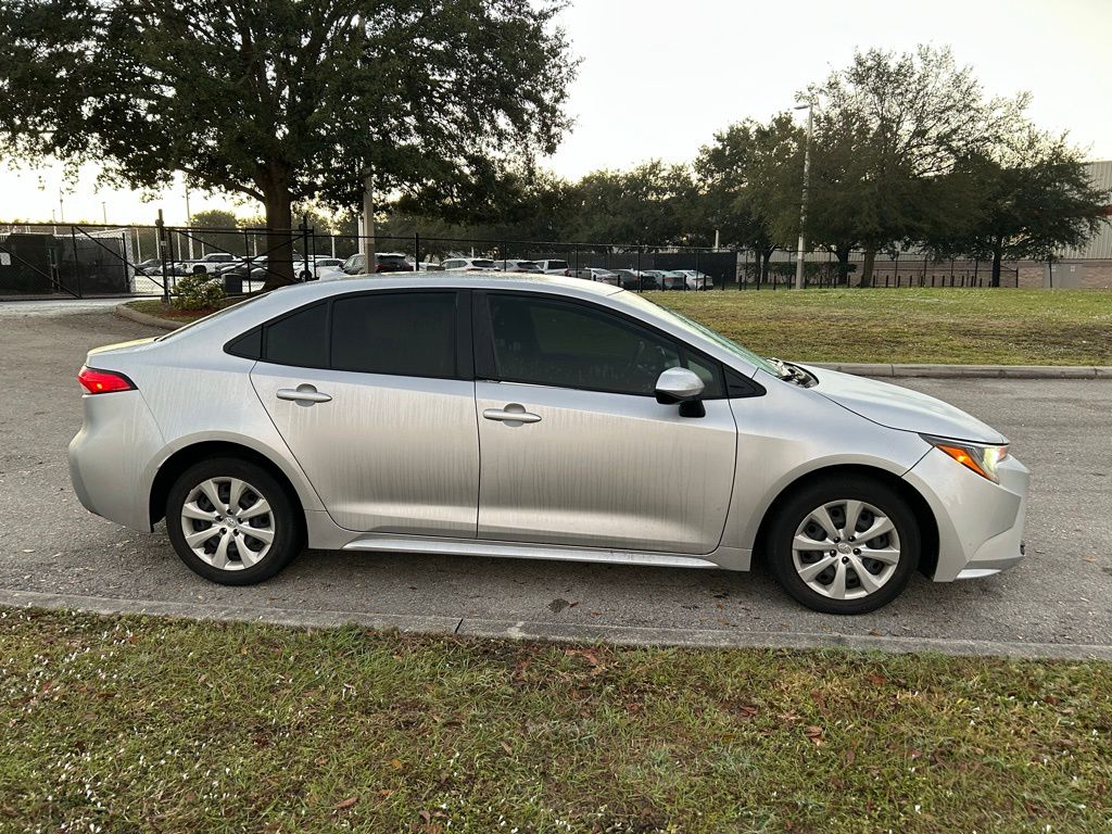 Thumbnail: 2023 Toyota Corolla - 6