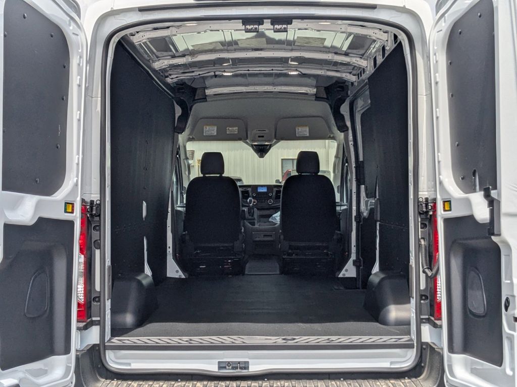2025 Ford Transit 250