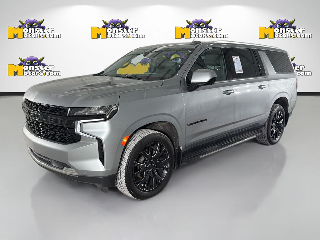 Gray 2024 Chevrolet Suburban LT 4WD SUV / Crossover Four-Wheel Drive Automatic