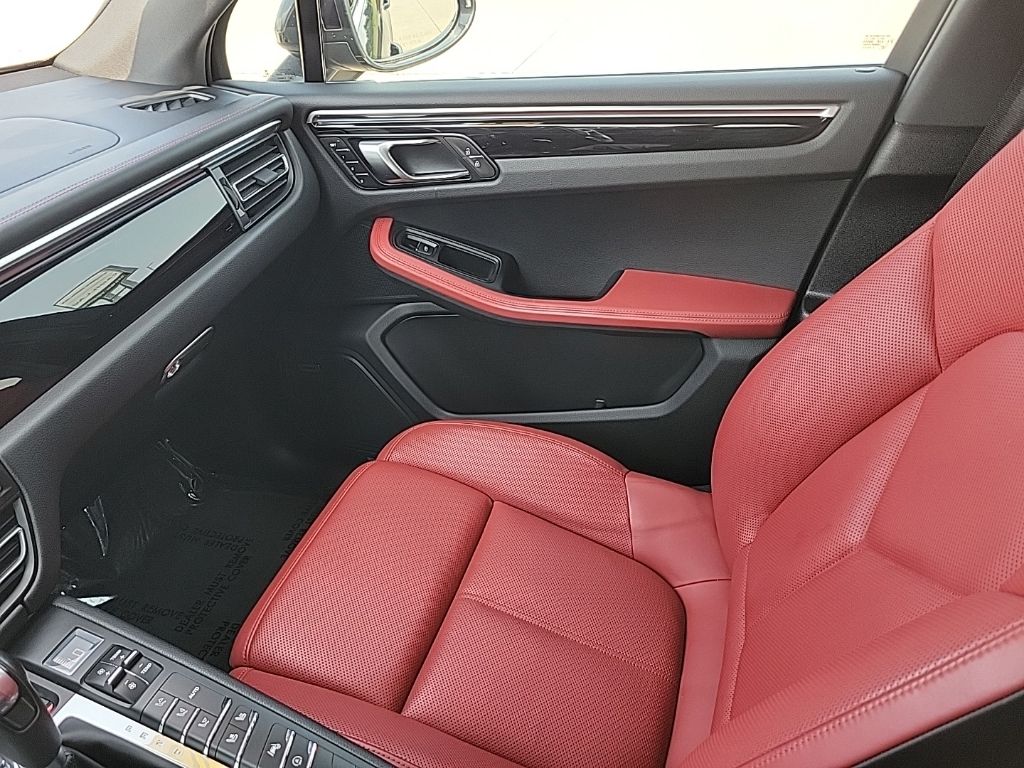 Used 2021 Porsche Macan SUV