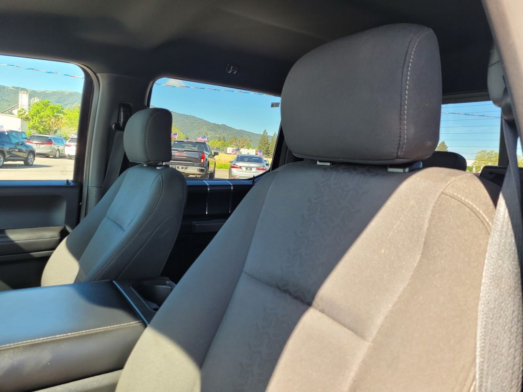 Used 2018 Red Ford XLT image 13