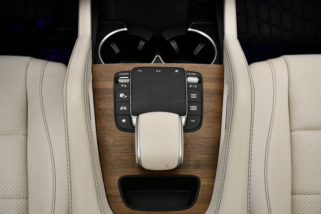 Thumbnail: 2023 Mercedes-Benz GLE - 31