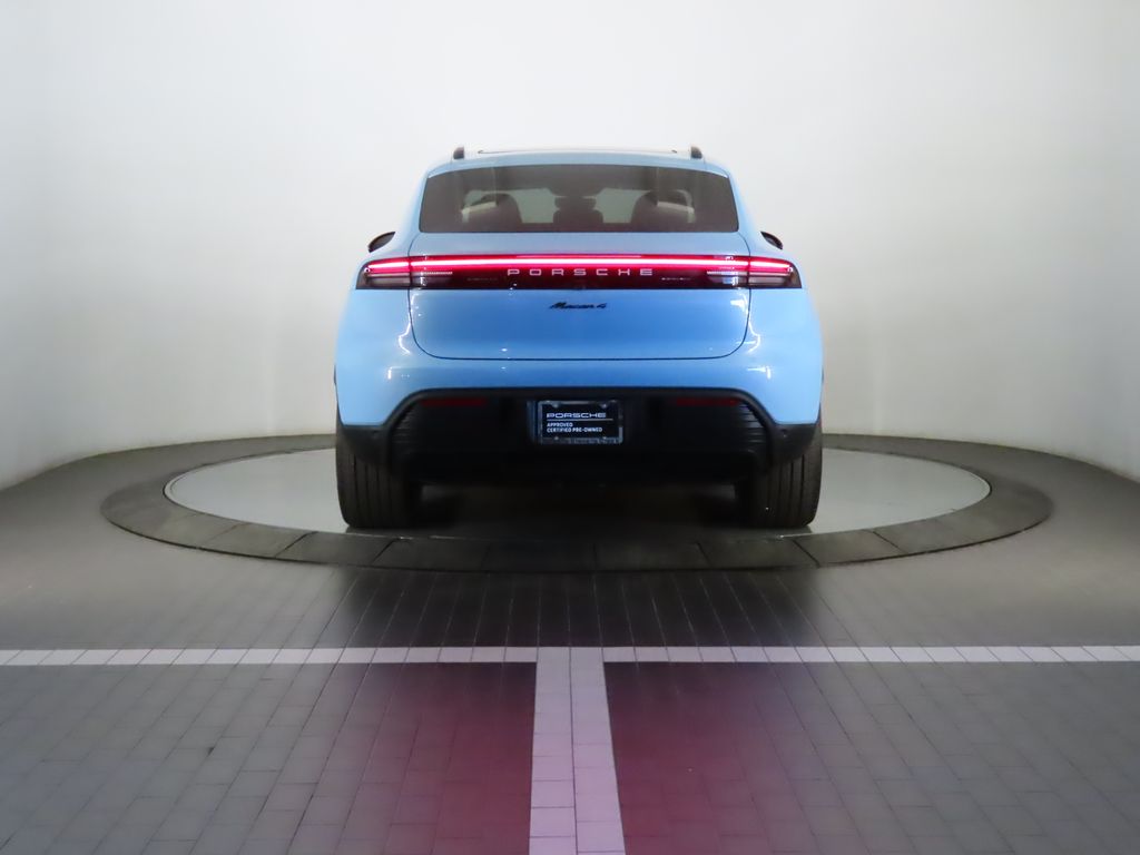 Thumbnail: 2024 Porsche Macan - 6