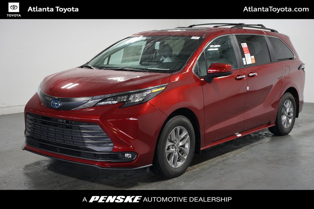 2025 Toyota Sienna XLE -
                  Duluth, GA