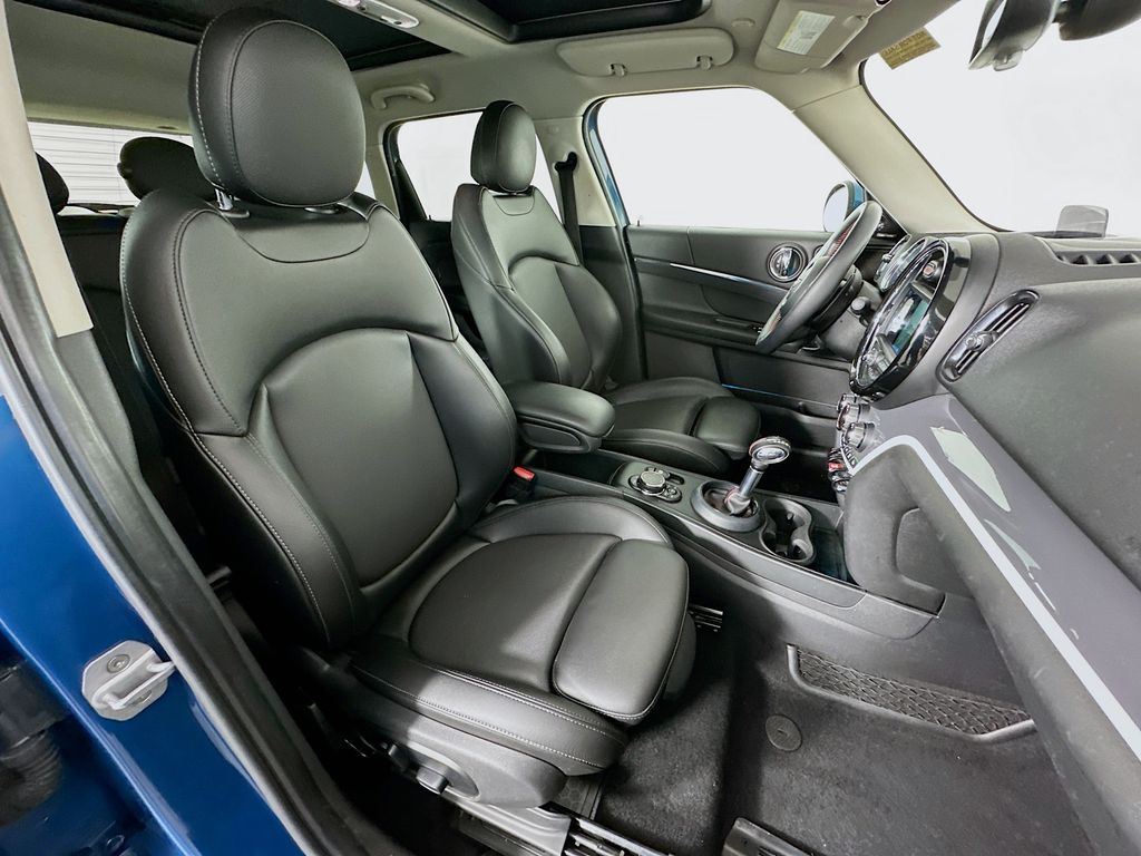 Thumbnail: 2018 MINI Cooper Countryman - 29