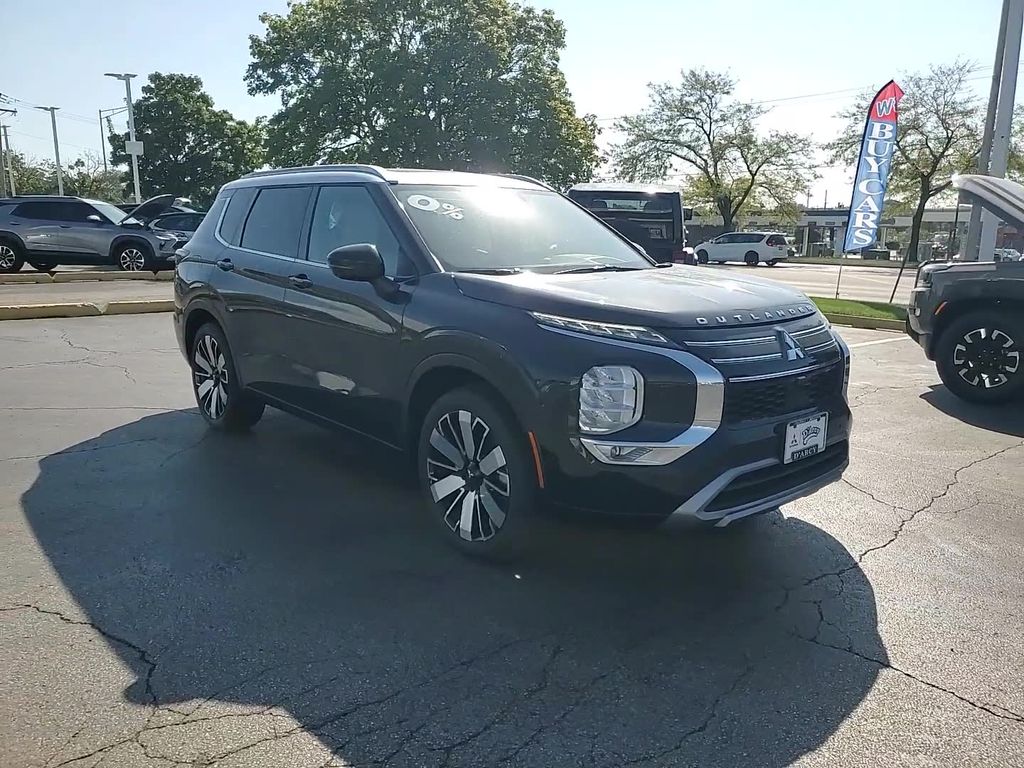 New 2025 Black Mitsubishi Platinum Edition image 7