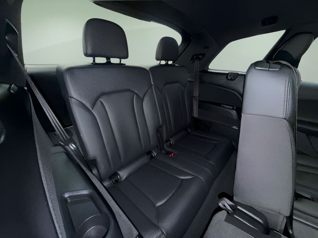 Used 2023 Audi Q7 SUV