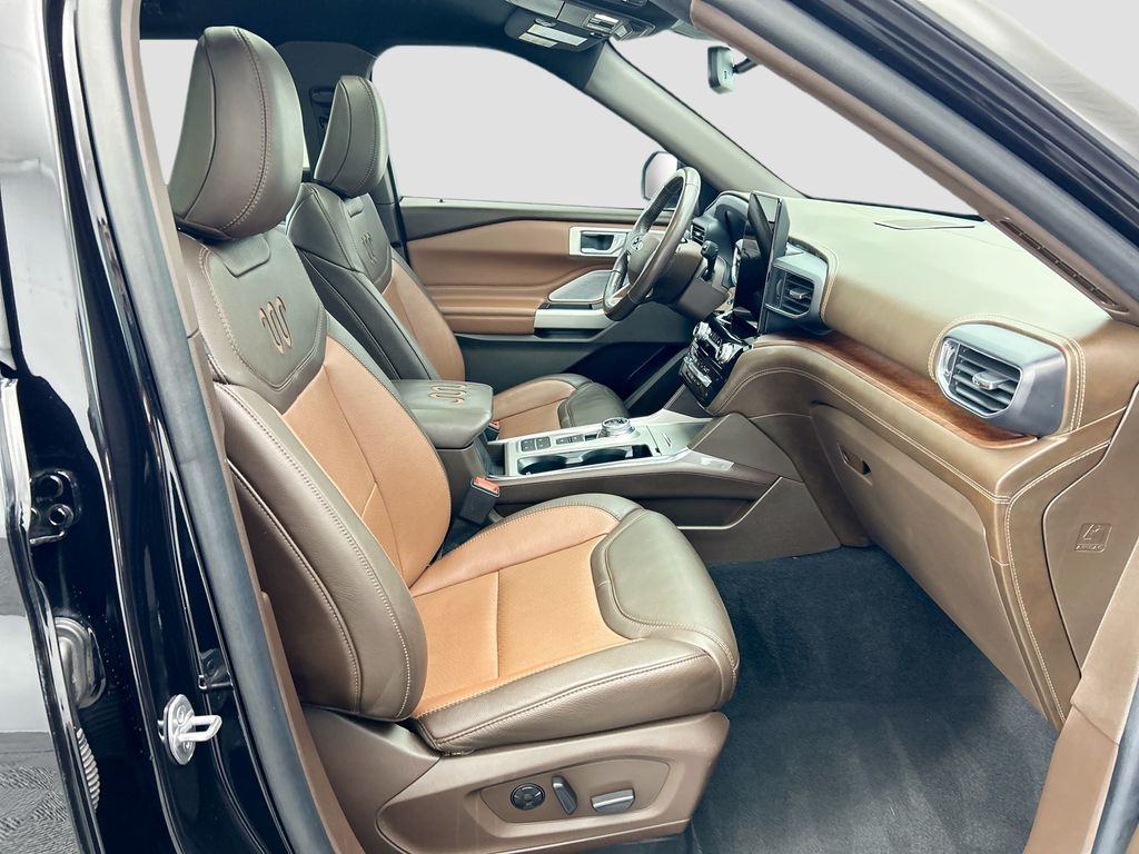 Thumbnail: 2022 Ford Explorer - 19