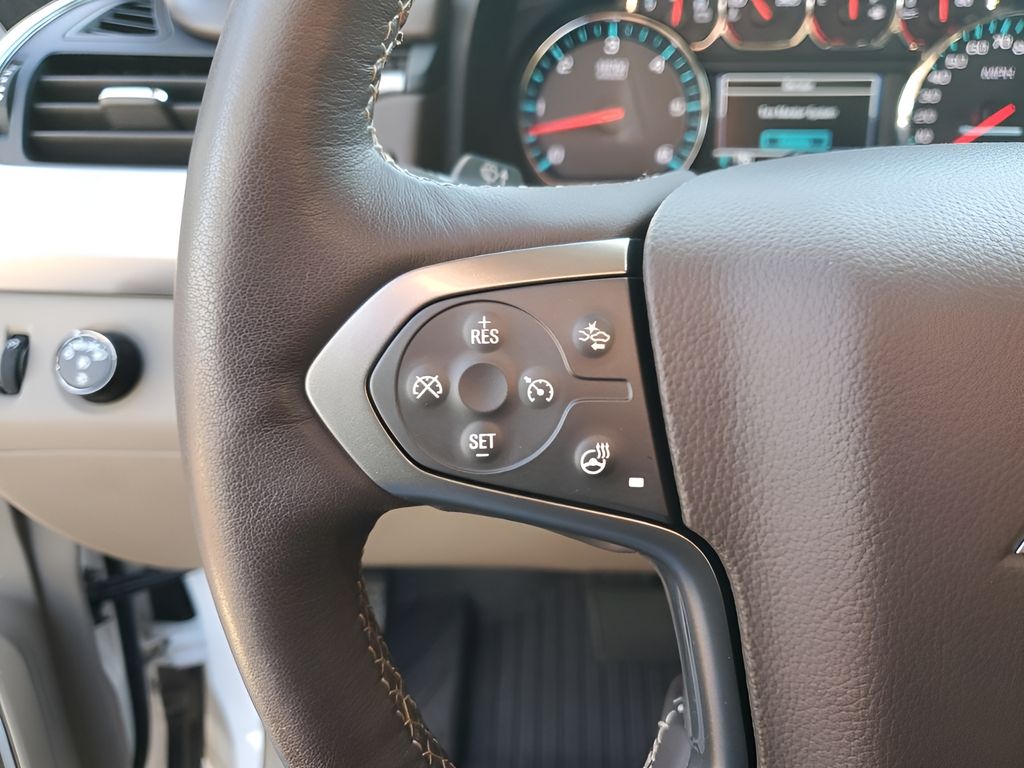 Used Car 2020 Chevrolet Suburban  Premier For Sale Under $40,000 In Austin, Texas