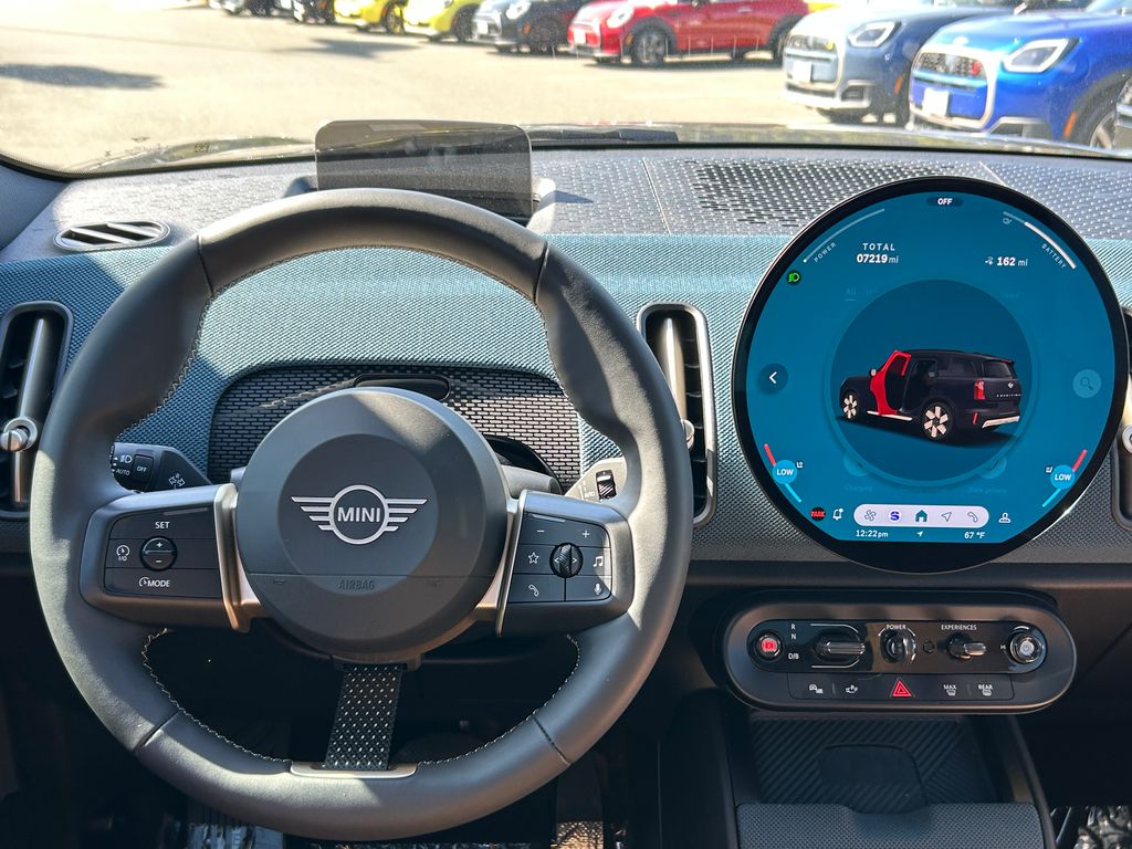 Thumbnail: 2025 MINI Cooper Countryman - 17