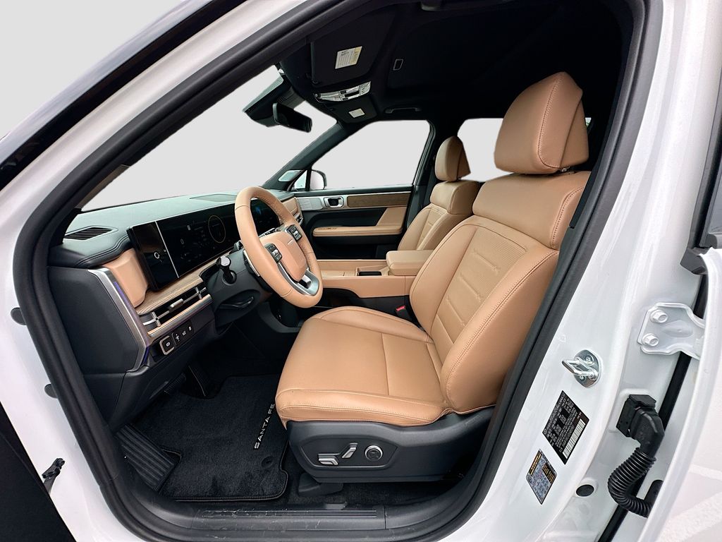 2025 Hyundai Santa Fe Limited 16
