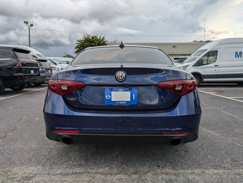 2019 Alfa Romeo Giulia AWD