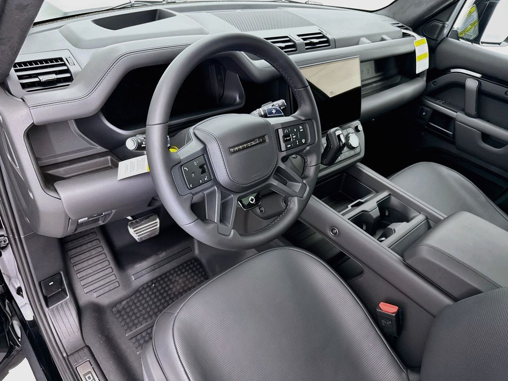 Thumbnail: 2026 Land Rover Defender - 10