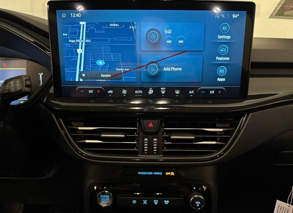 2025 Ford Escape ST-Line photo 8