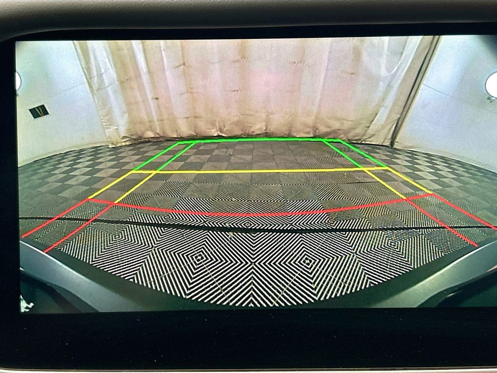 Thumbnail: 2019 Ferrari Portofino - 15