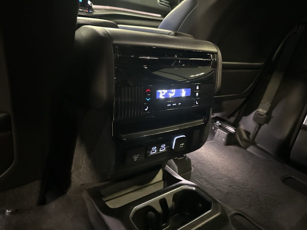 Used Car 2024 Jeep Wagoneer L  Series Ii For Sale Under $60,000 In Austin, Texas