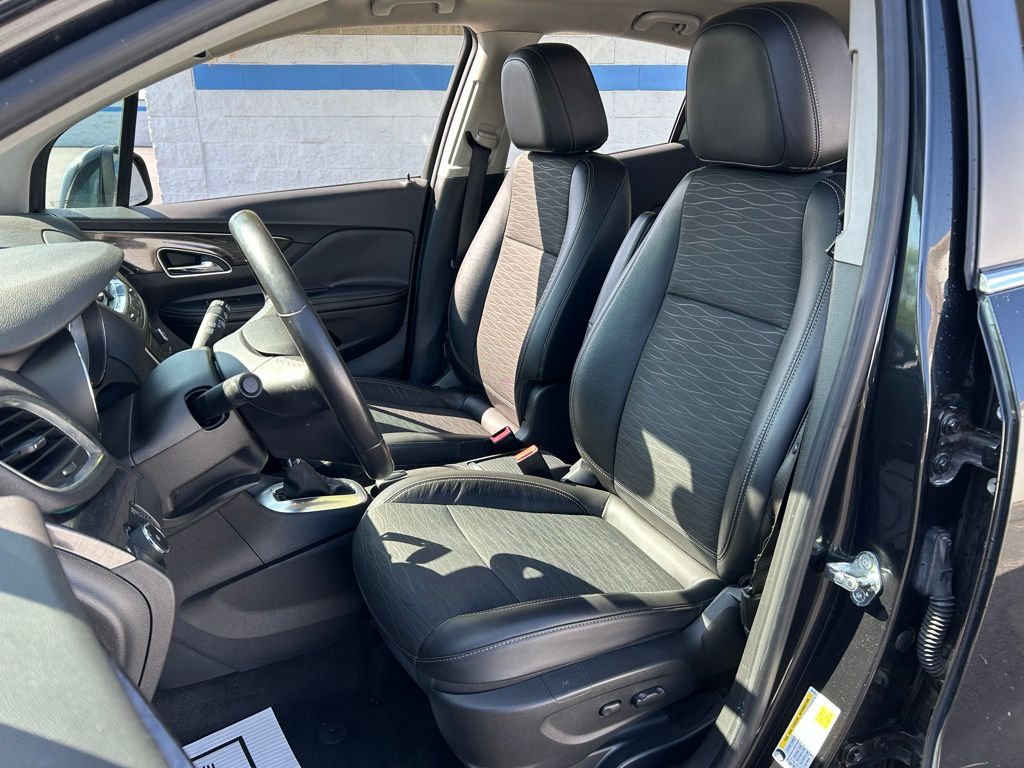 2015 Buick Encore Convenience 16