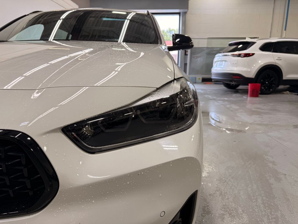 Thumbnail: 2022 BMW X2 - 9