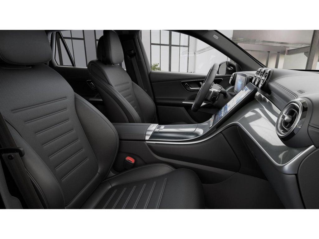 2025 Mercedes-Benz GLC 300 4