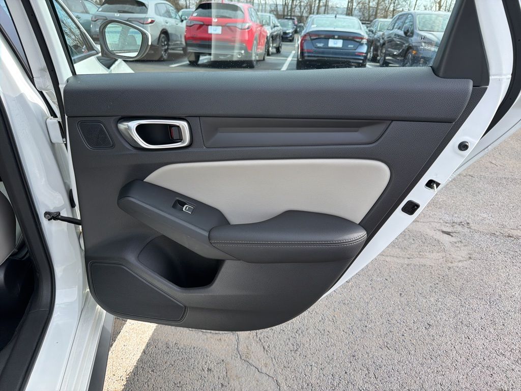 Thumbnail: 2023 Honda Civic - 24