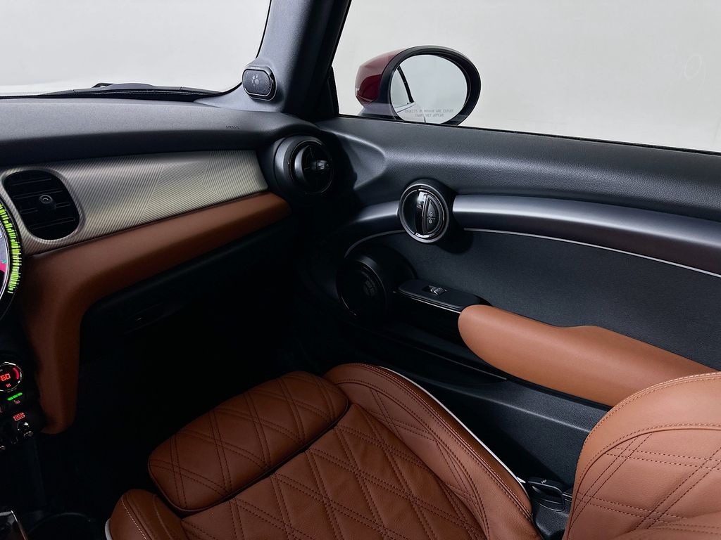 Thumbnail: 2024 MINI Cooper - 23