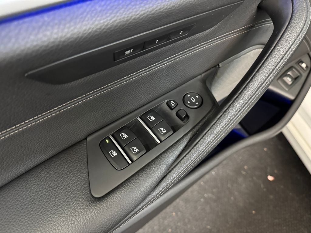2019 BMW 5 Series 530e iPerformance
