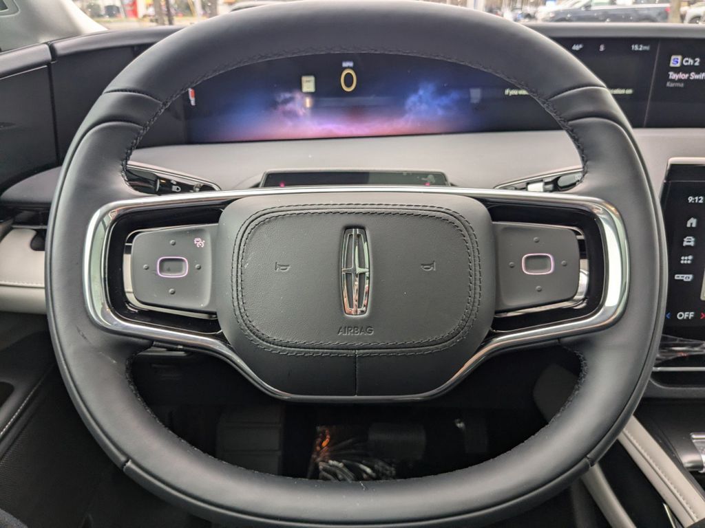 2025 Lincoln Nautilus Hybrid Reserve